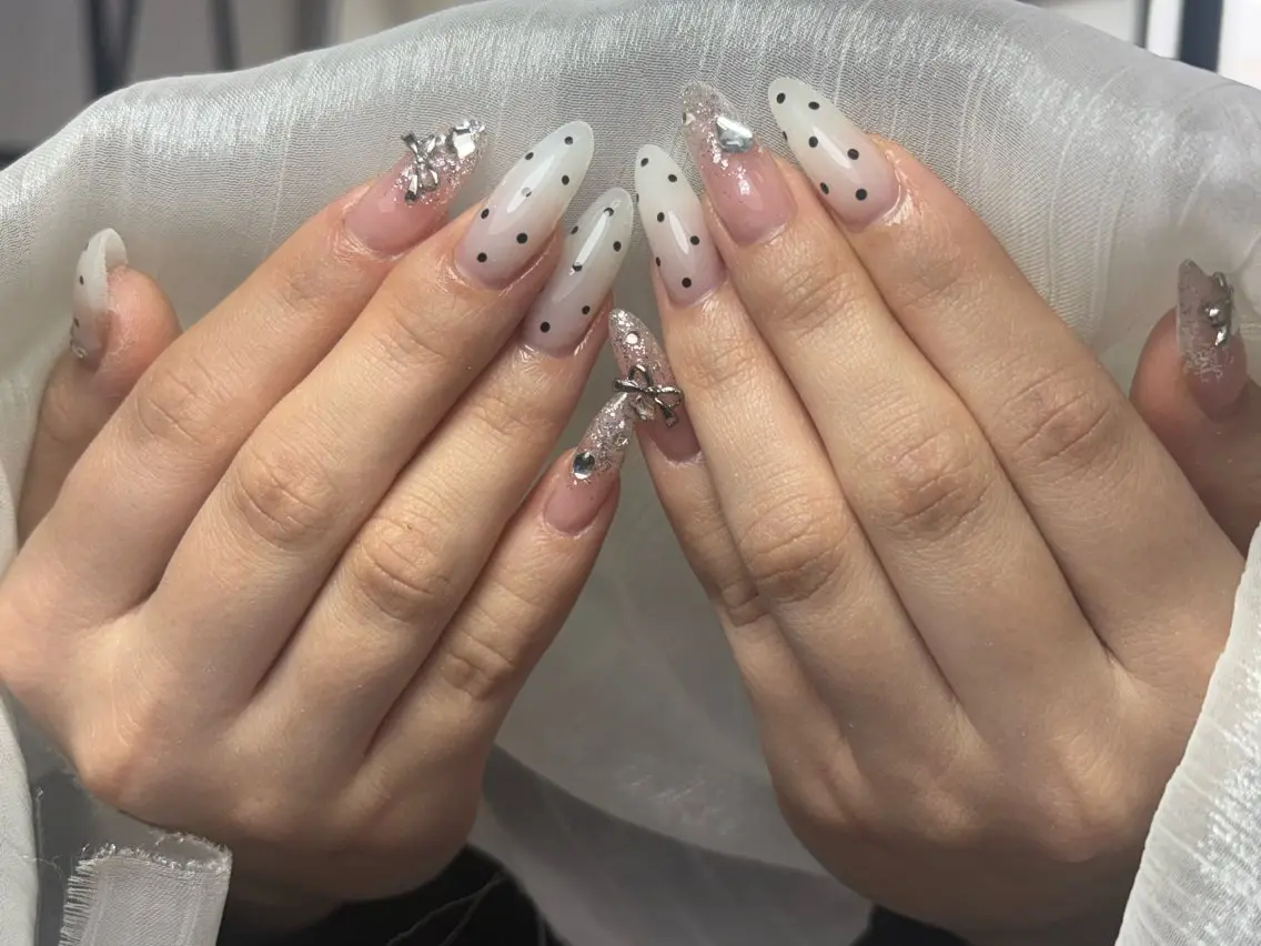 ネイル ハンドネイル RURI HANAのネイルデザイン