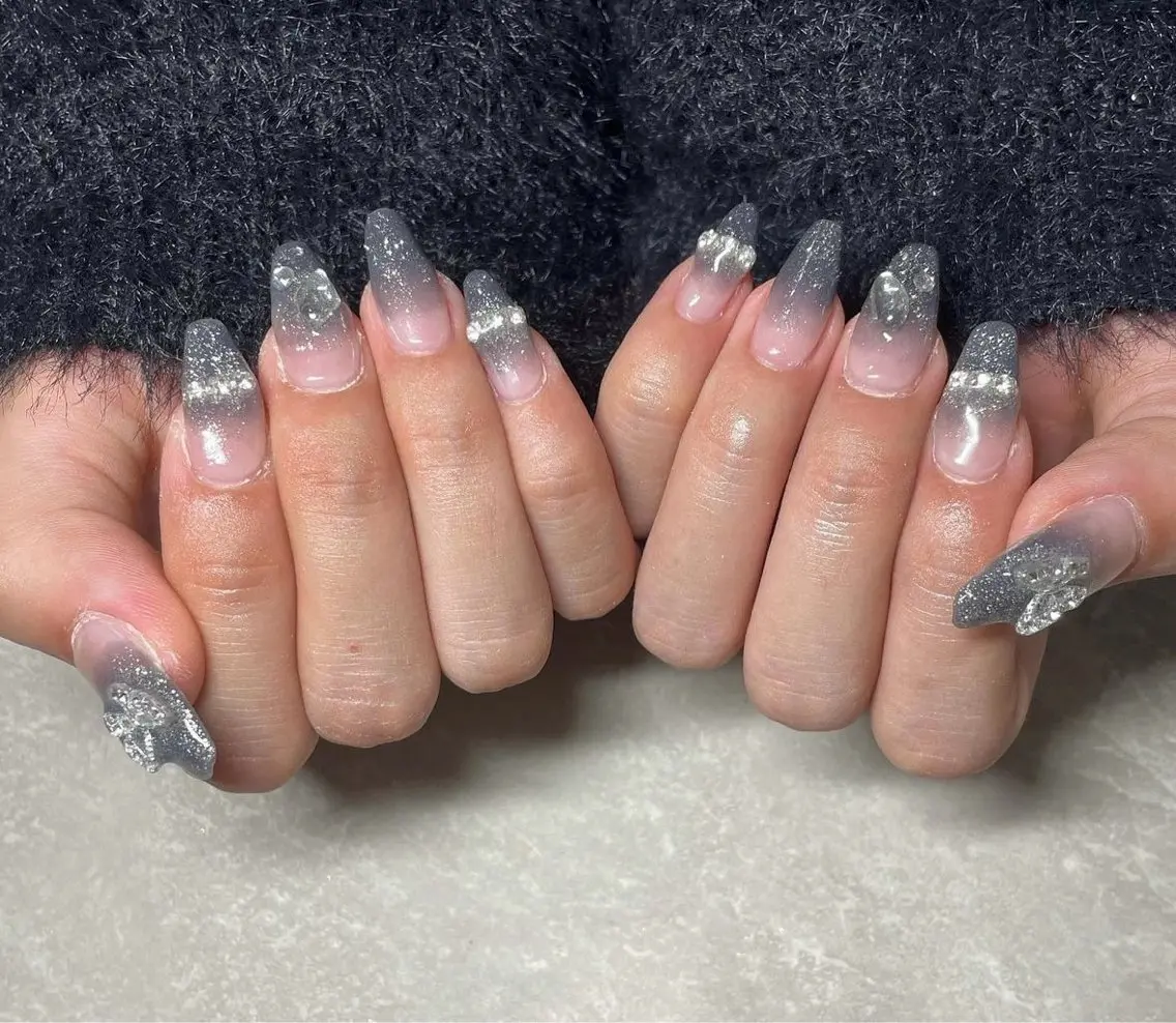 ネイル ハンドネイル LAVISH nanamiのネイルデザイン