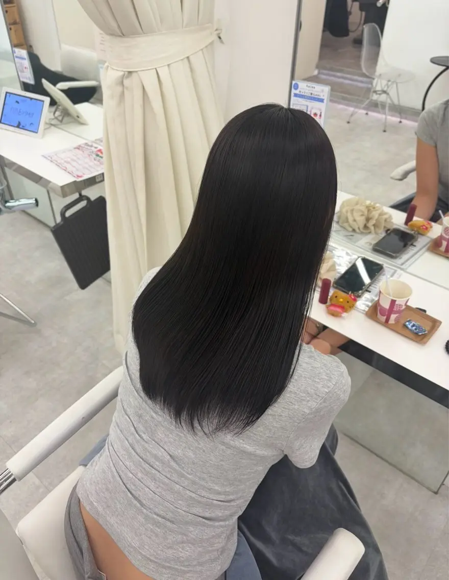 セミロング ヘアカラー 🤍透明感カラー🪽 Ruka🎀のヘアスタイル