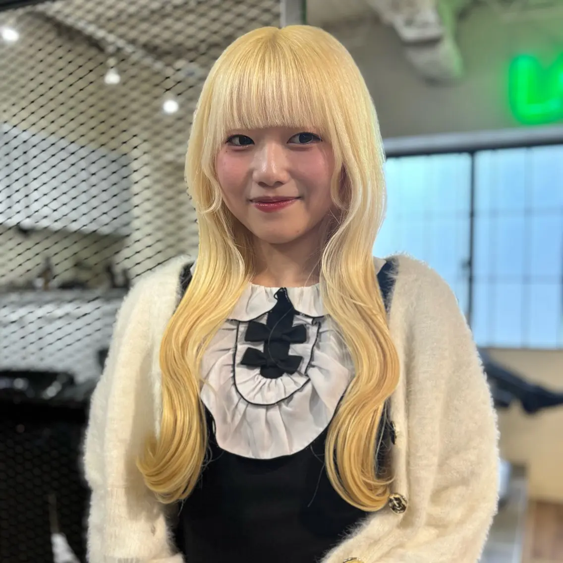 ロング ヘアカラー ブリーチなしベージュ カラー✨Takeのヘアスタイル