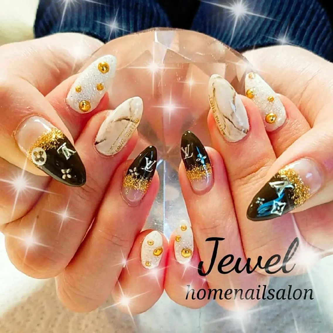 ネイル ＪＥＷＥＬ ＮＡＩＬのネイルデザイン