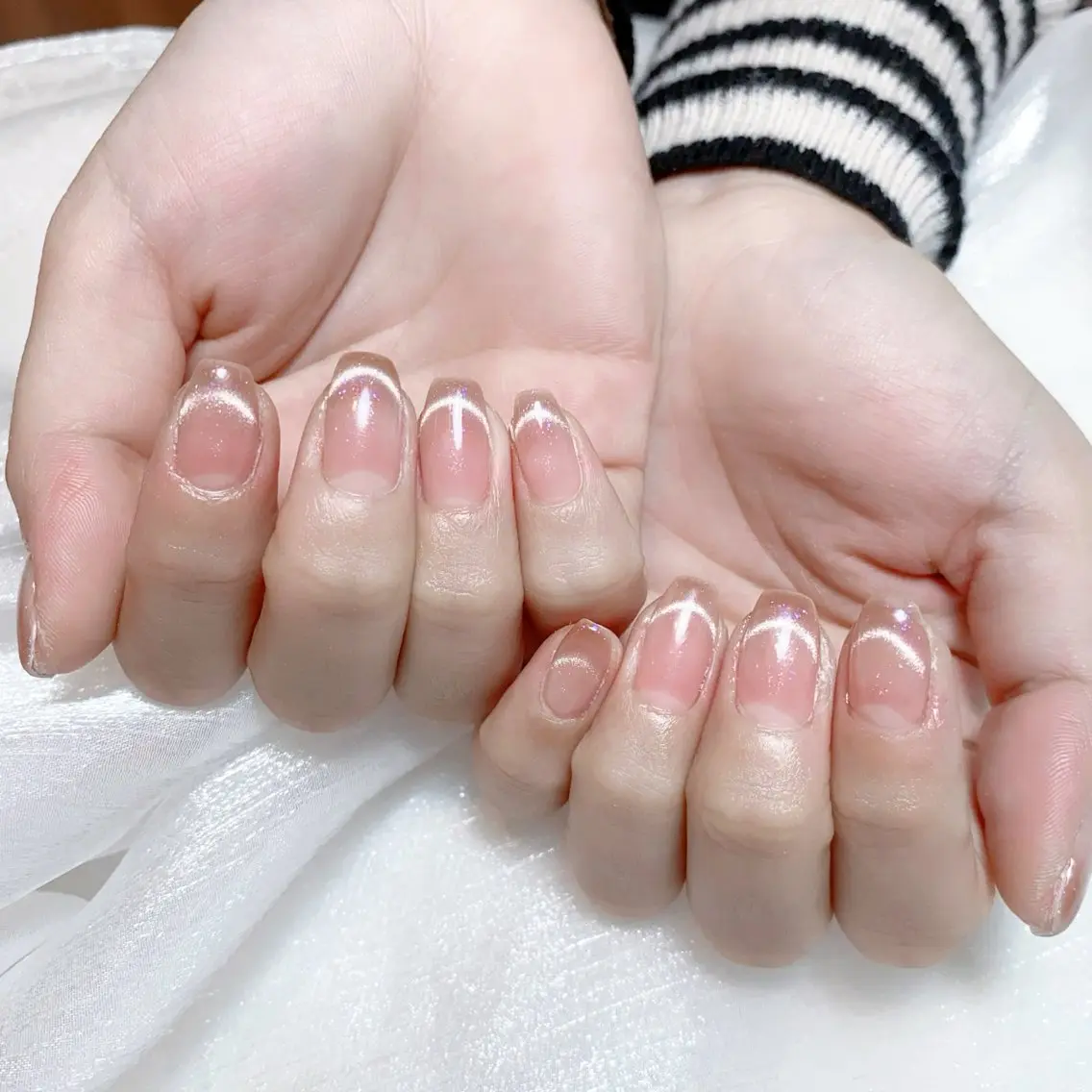 メンズ ネイル メンズ韓国風 アートネイル オーロラネイル ガーリー キラキラネイル Nail salon 木にいるのネイルデザイン