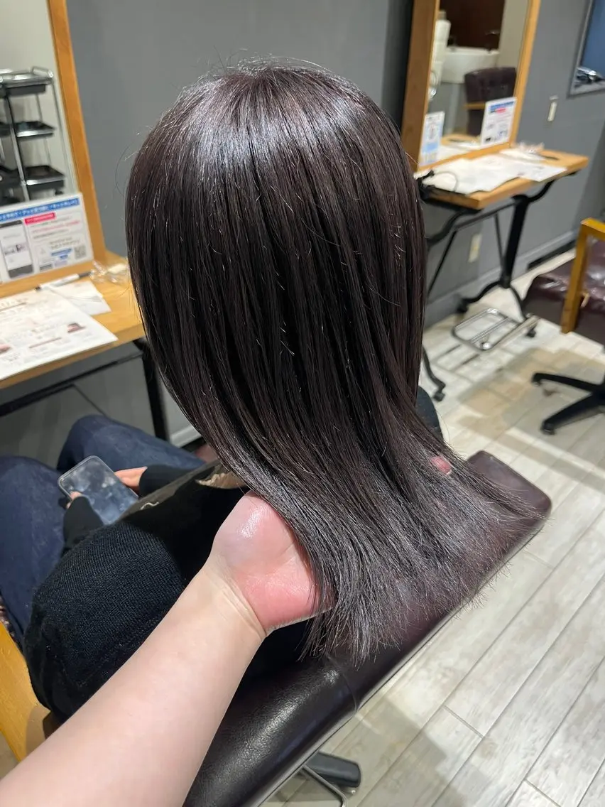 ミディアム カラー ブリーチ グレージュ ラベンダーカラー ラベンダーグレージュ ラベンダーグレー ヘアカラー 🎀鈴木ちゃん🐑 似合わせ✖️個性🫧のヘアスタイル