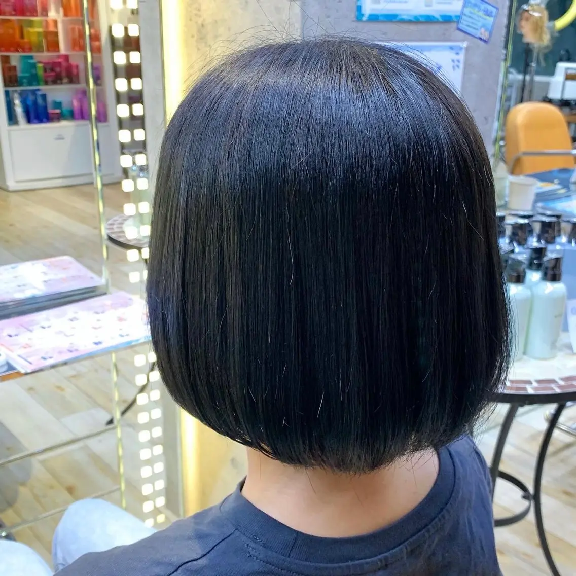 ショート カラー 黒髪 ミユウ🌼ブリーチ / ダブルカラーのヘアスタイル