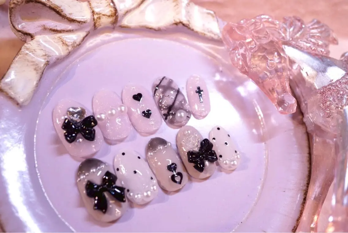 ネイル minz 池袋♡ Ayaneのネイルデザイン