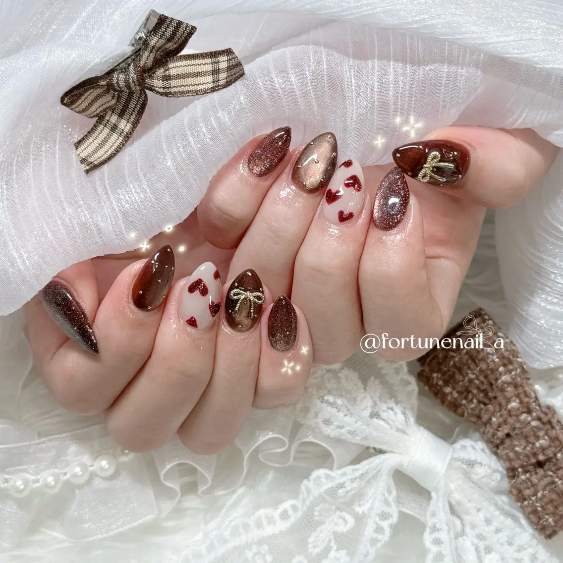 ネイル ブラウン ハンドネイル ✩.*🎀 aoi🎀のネイルデザイン