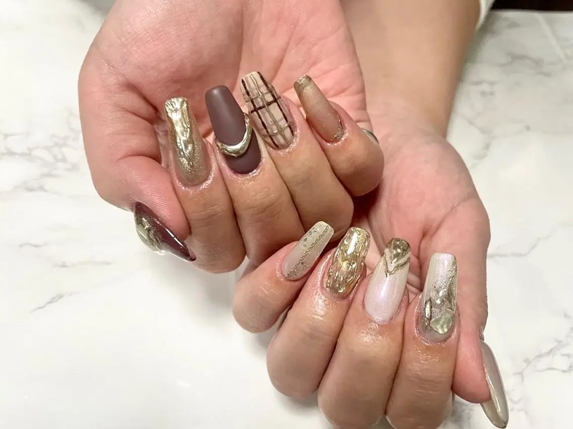 ネイル ハンドネイル 青木 ひろえのネイルデザイン
