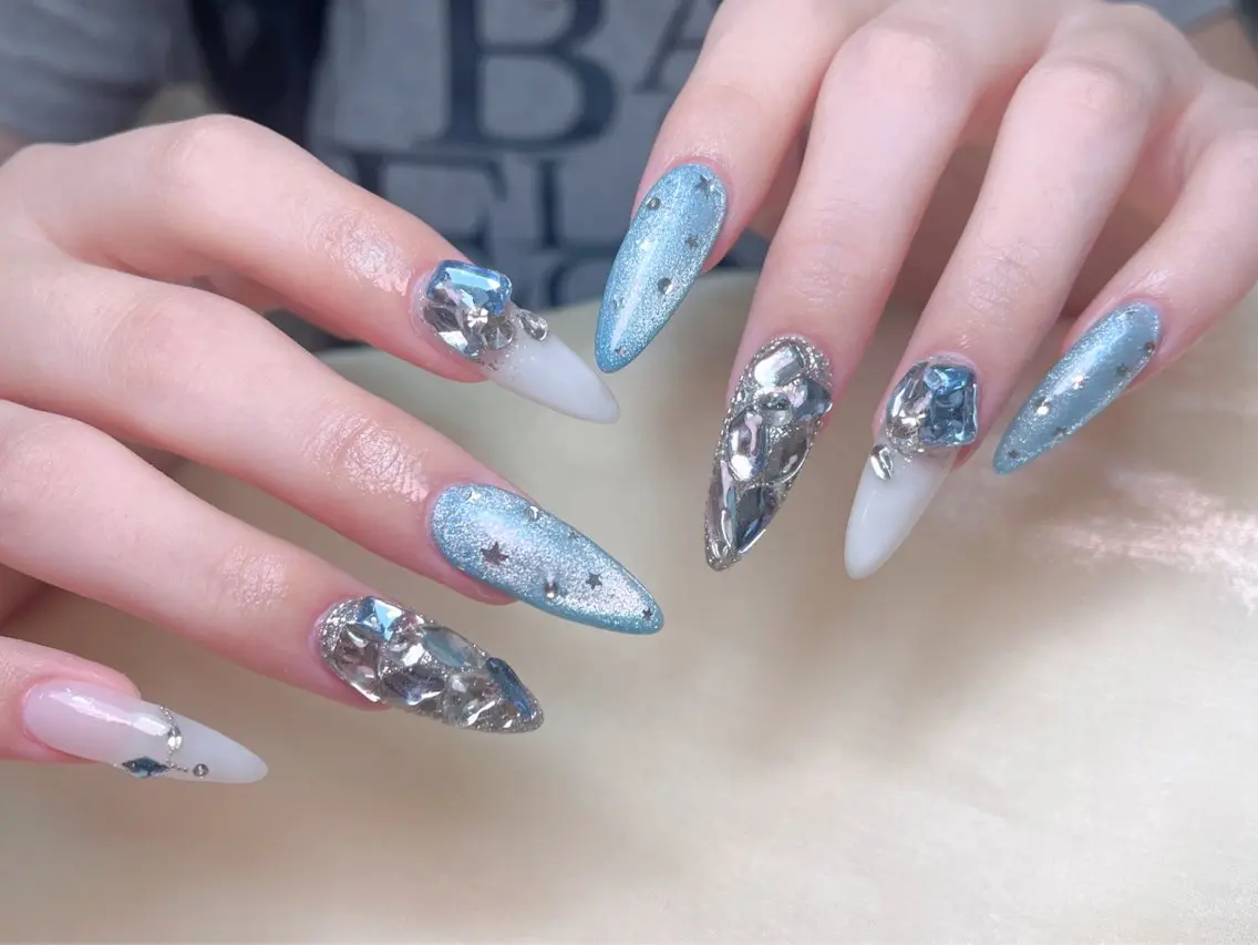 ネイル Glow Nail スカルプ専門店のネイルデザイン
