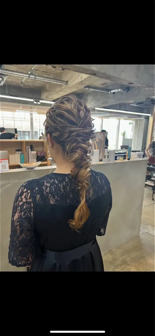 ロング ヘアアレンジ freera 希帆 kihoのヘアスタイル