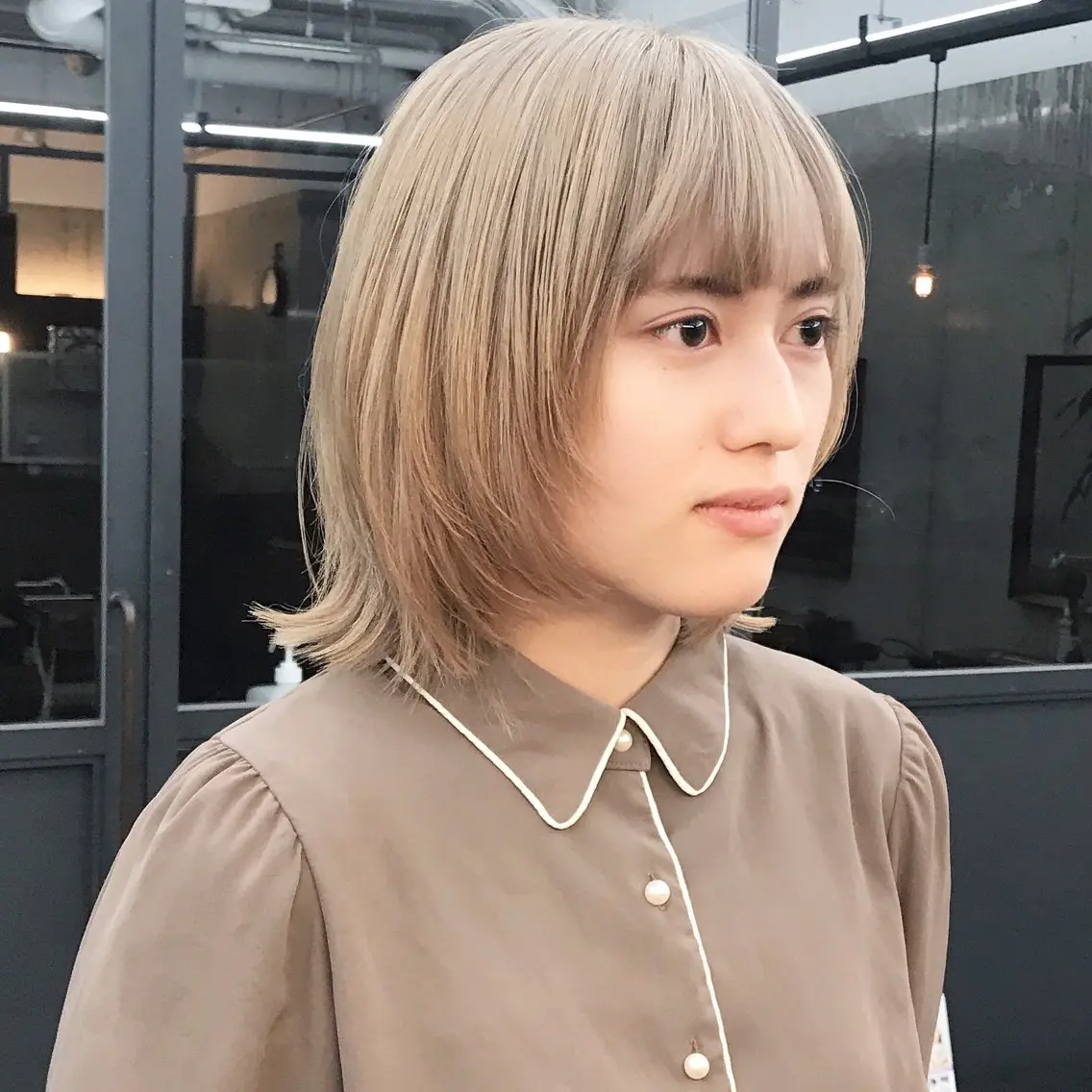 ミディアム カラー ベージュカラー ボブ ウルフカット ウルフボブ カット ヘアセット ✂︎ウルフ・ショート ✂︎MIKUNIのヘアスタイル