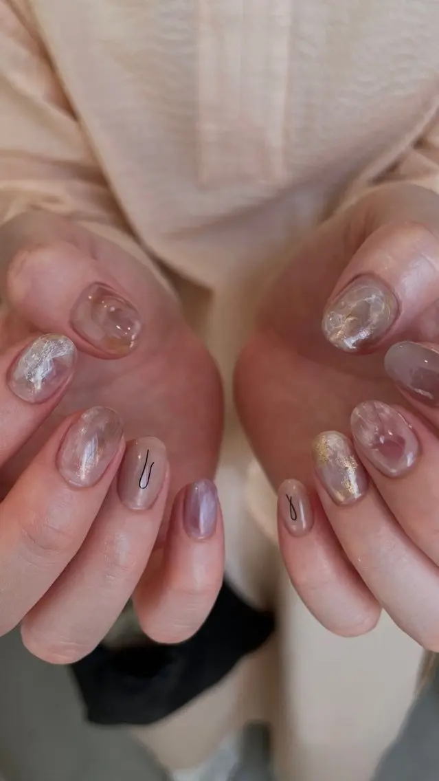 ネイル ハンドネイル roof nailのネイルデザイン