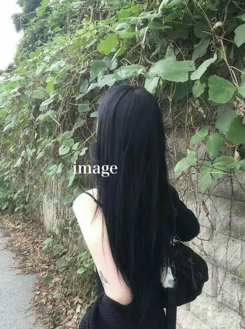 🎶ブラック🐈⬛ワンカラー➕シャンプー付き🧴➕ケアトリートメント🫧の写真