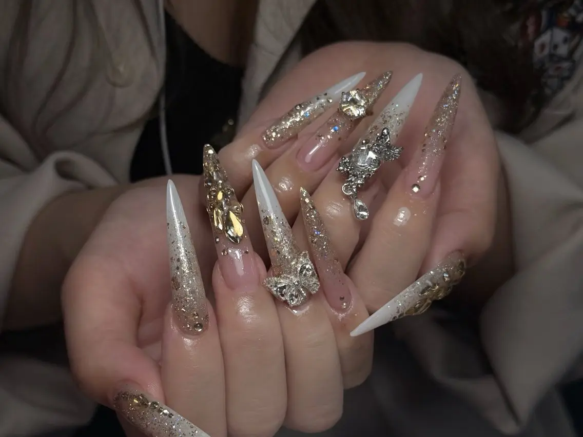 ネイル 長さ出し ジェルネイル 持ち込み オフィスネイル ワンカラーネイル ハンドネイル KITTY nailsのネイルデザイン