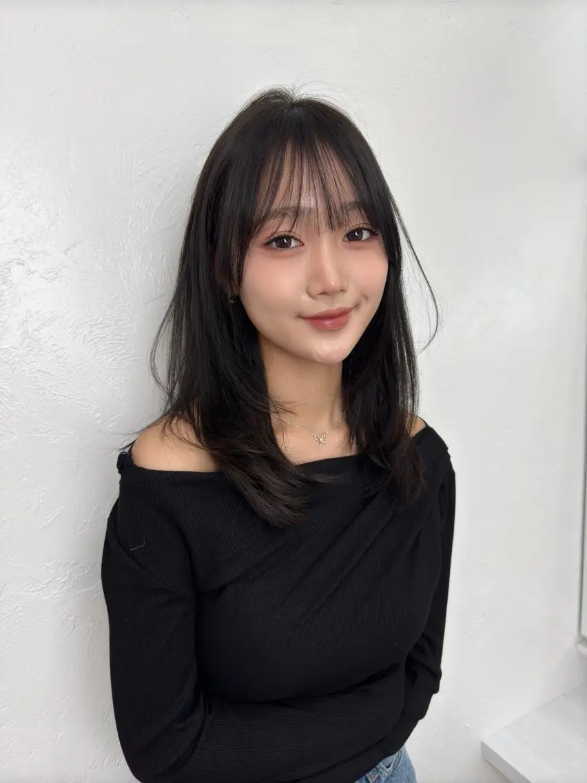 ミディアム 韓国ツヤ髪🩶 tsugumiのヘアスタイル