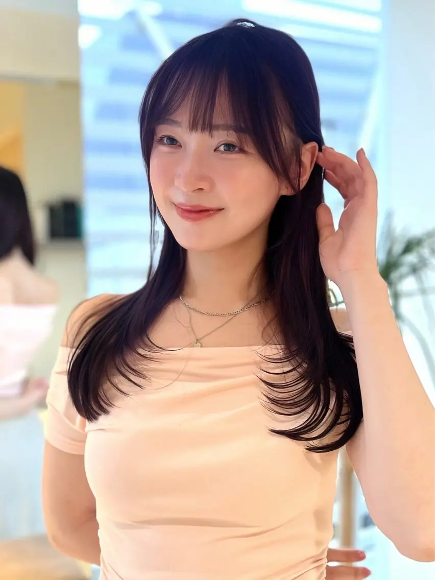 セミロング 小顔カット 縮毛矯正 トリートメント カット ヘアカラー トリートメント ♥️褒められ艶髪× 髪質改善/ゆず♥️のヘアスタイル