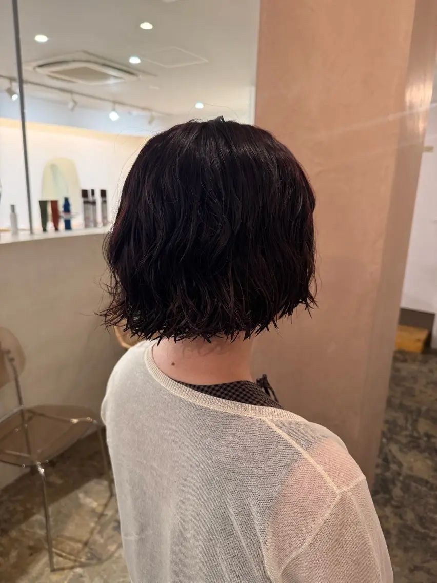 ショート パーマ ボブ カット ヘアカラー パーマ トリートメント 水田 帆波のヘアスタイル