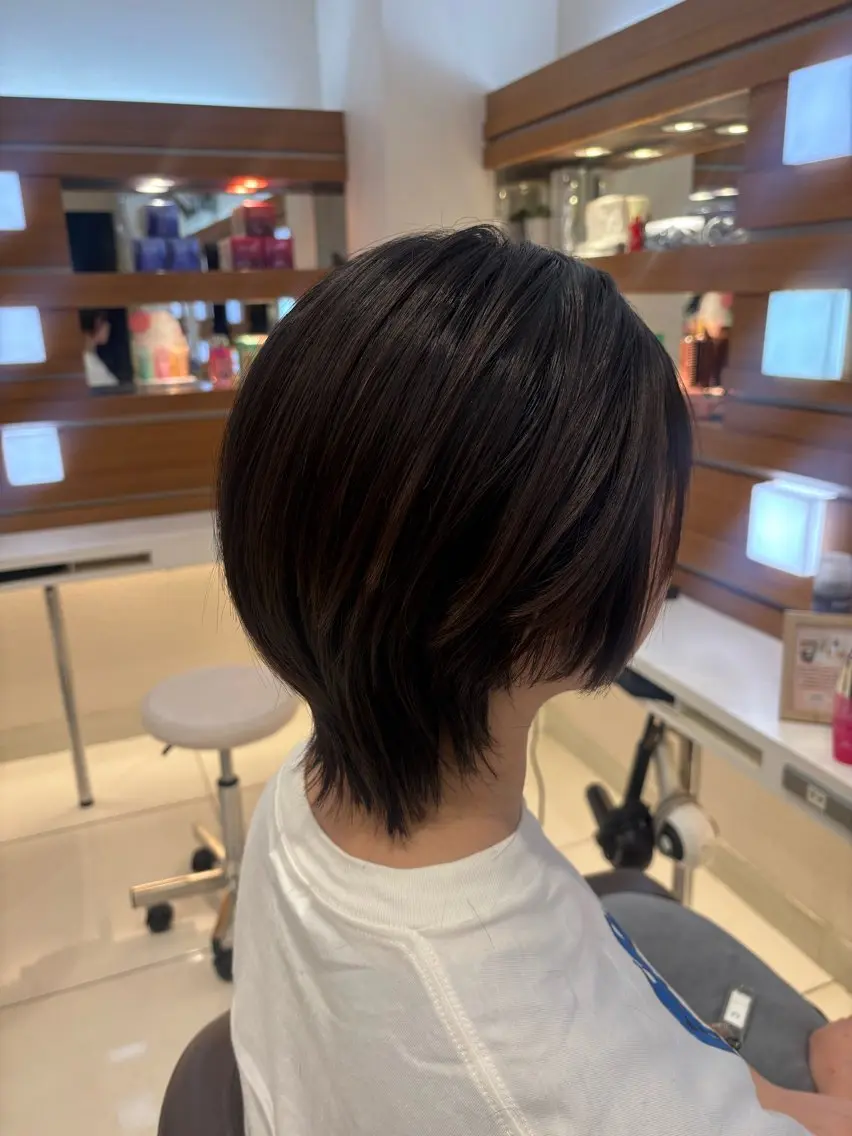 ショート 💎【ちゅるんカラ ー】あいみ💎のヘアスタイル