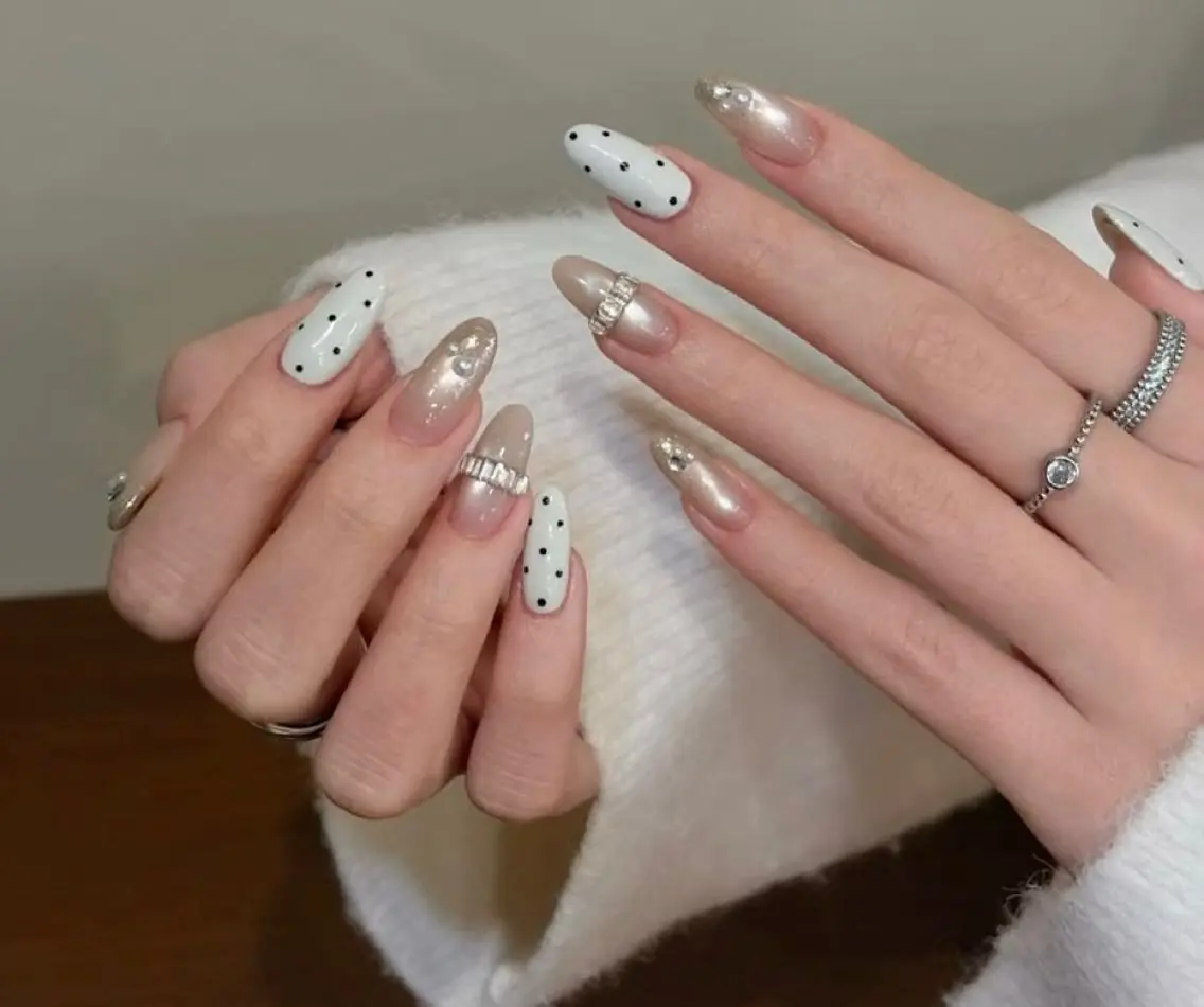 ネイル 秋 Nailsのネイルデザイン