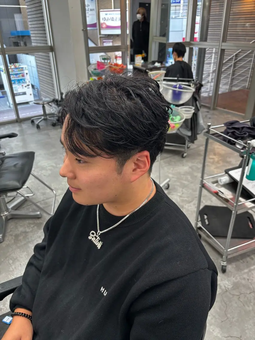 パーマ メンズ メンズ特化✨️ 韓国風パーマ🔥一八のヘアスタイル