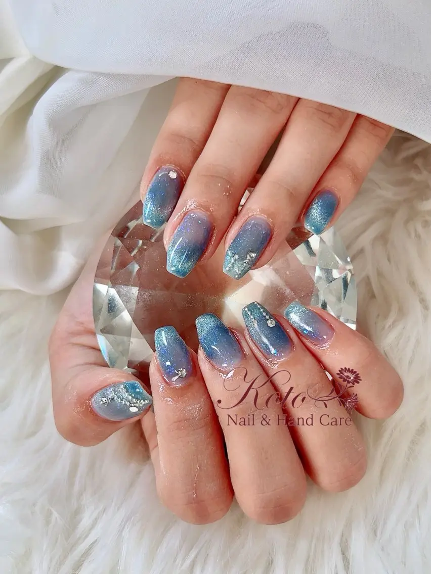 ネイル 長さ出し ジェルネイル 持ち込み ニュアンスネイル 赤色 ハンドネイル Nail Salon KOTOのネイルデザイン