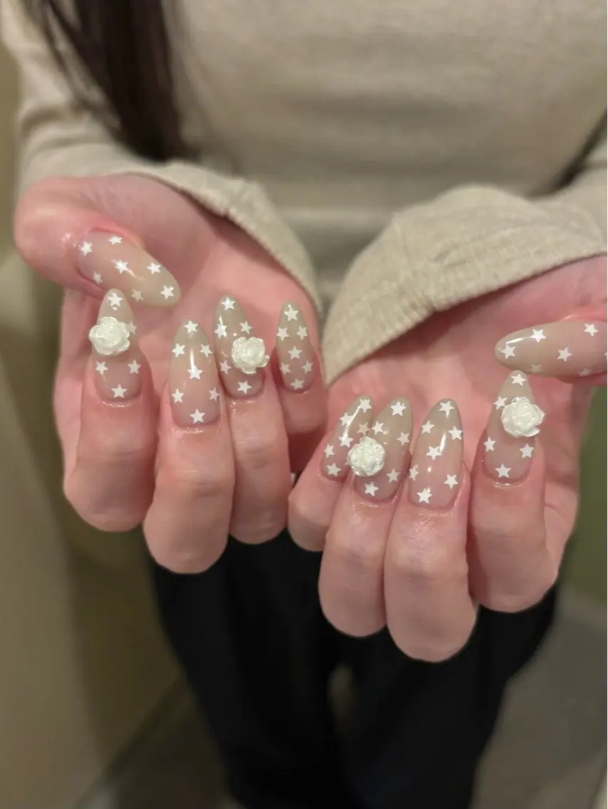 ネイル ハンドネイル プライベートサロン⠀ loggy.のネイルデザイン