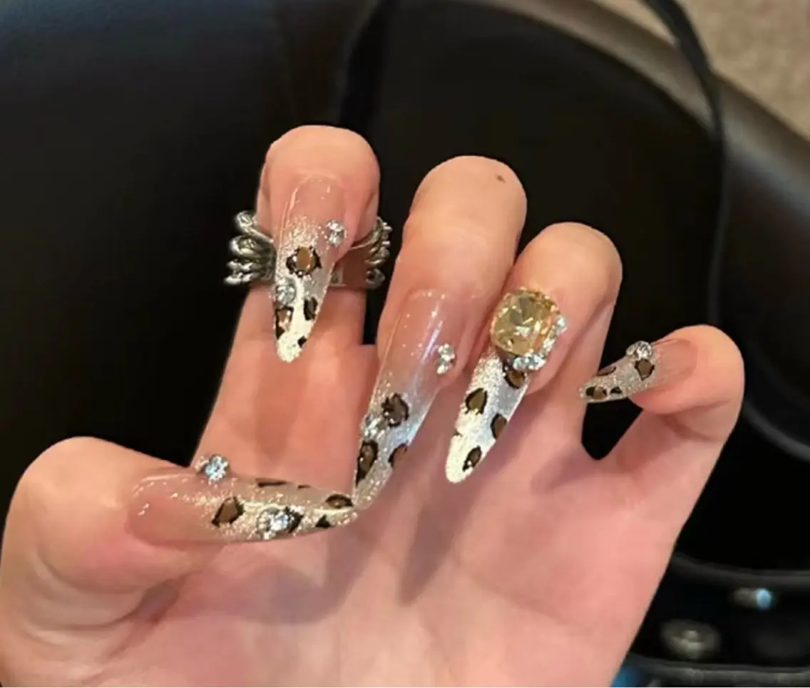 ネイル ハンドネイル U.mi Nail Salonのネイルデザイン