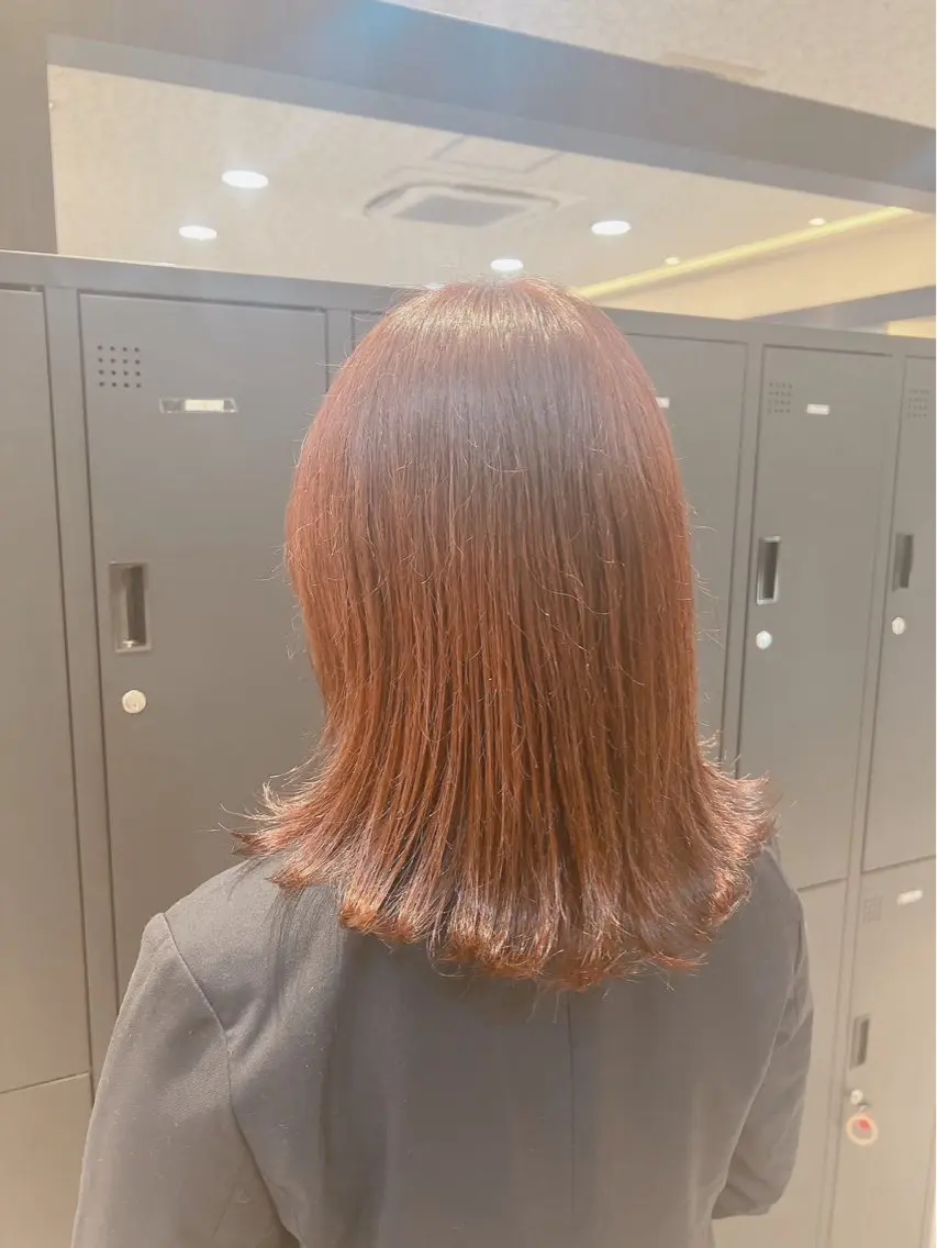 セミロング カラー 🥀髪質改善/ 透明感🥀ユイキのヘアスタイル