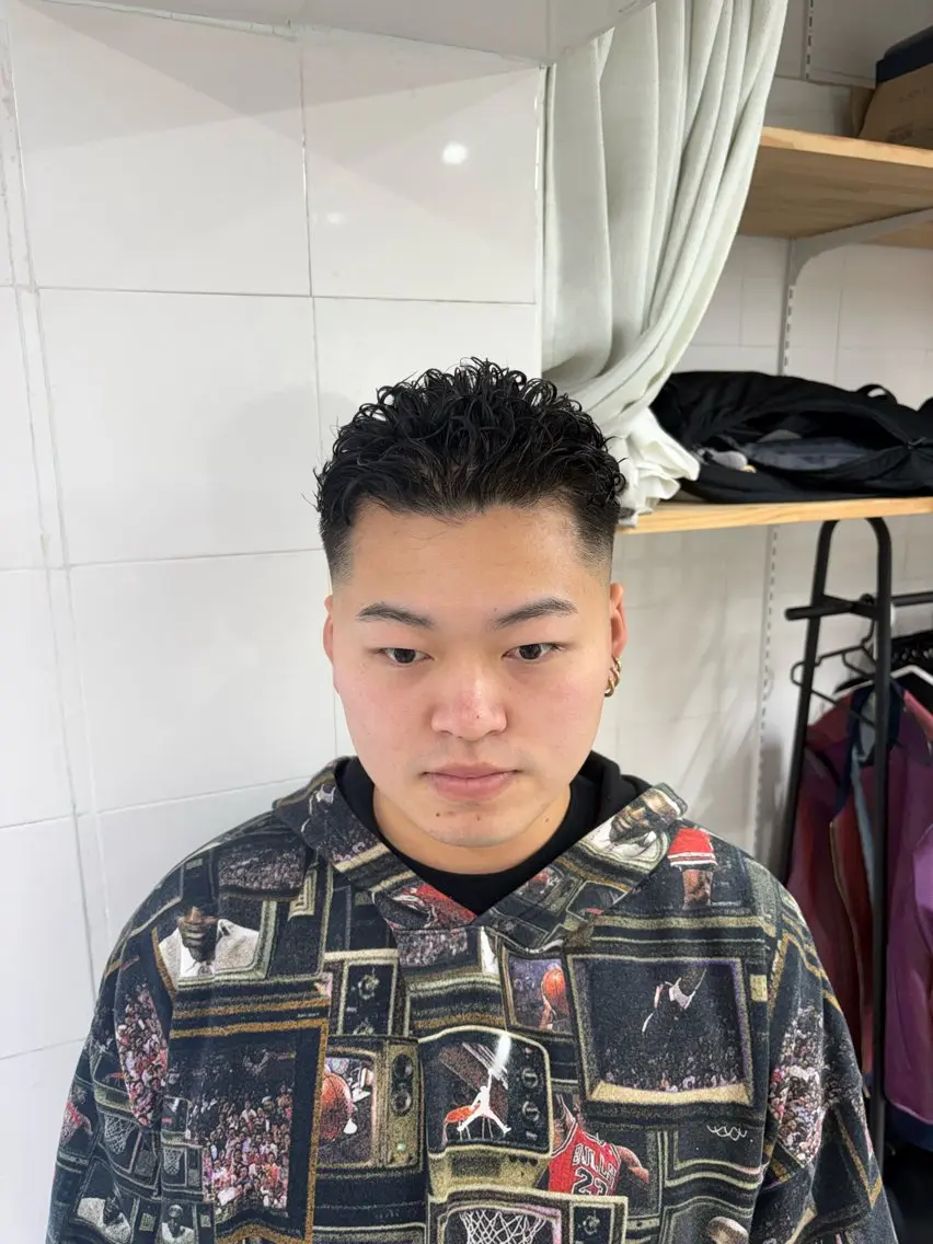 メンズ カット 社会人フェード特化 ／渋谷の雄大のヘアスタイル