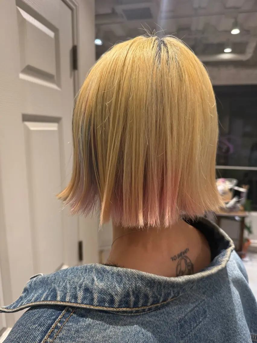 ショート カット ヘアカラー 柳井 準平のヘアスタイル