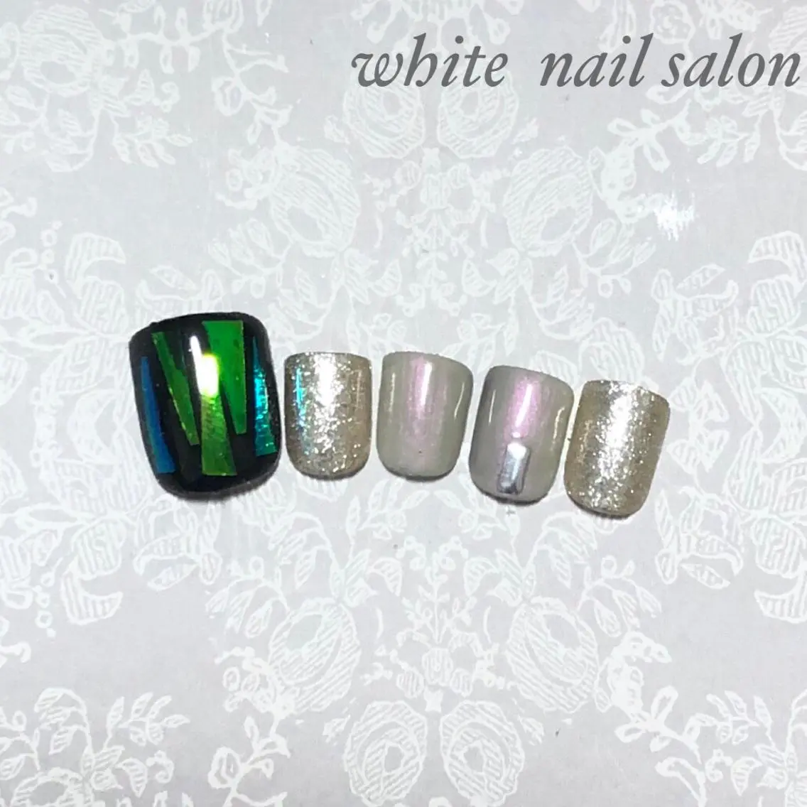 ネイル アートネイル フットネイル フレンチネイル ジェルネイル ハードジェル フットネイル white nail salonのネイルデザイン