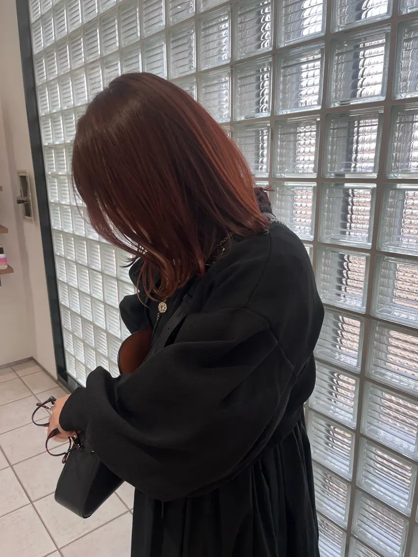 ミディアム 吉田 美優のヘアスタイル