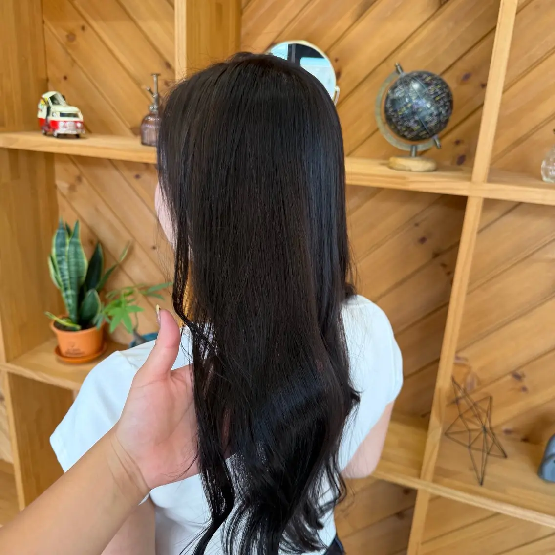 カラー ヘアカラー 塩本 琴音のヘアスタイル