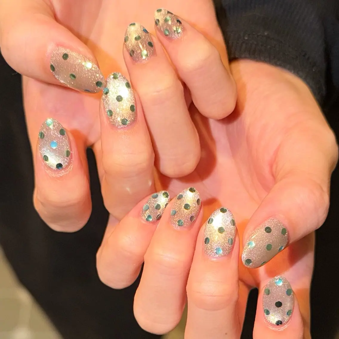 ネイル Minou. (ミヌー)のネイルデザイン