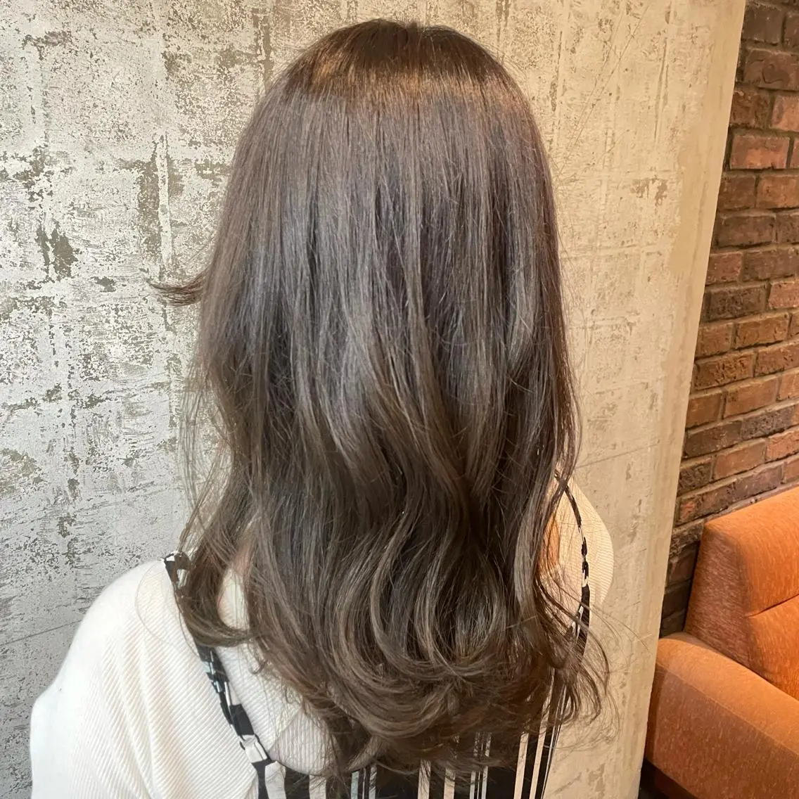 ロング ZAZA ASAMIのヘアスタイル