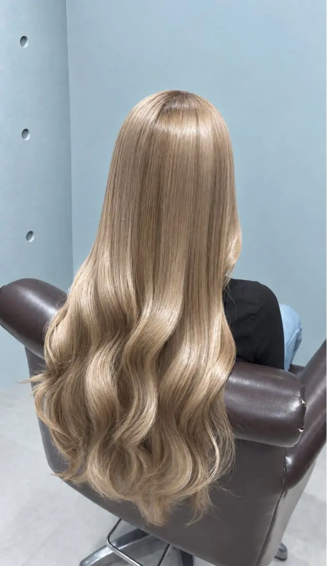 カラー ヘアカラー トリートメント 池袋/カラー特化🎨 ロング料金なし🩵のヘアスタイル