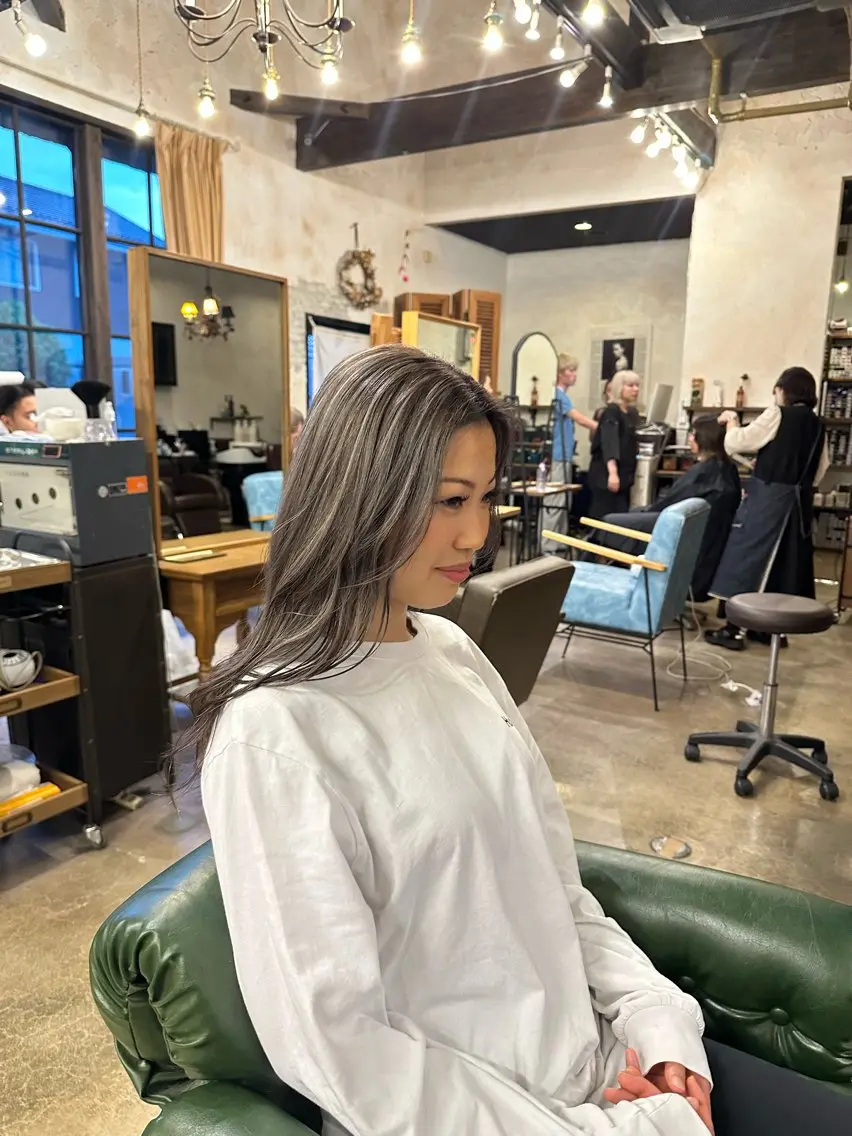 ロング カラー ハイライトカラー ハイライト 🦖ノザワ リンカ🦖のヘアスタイル