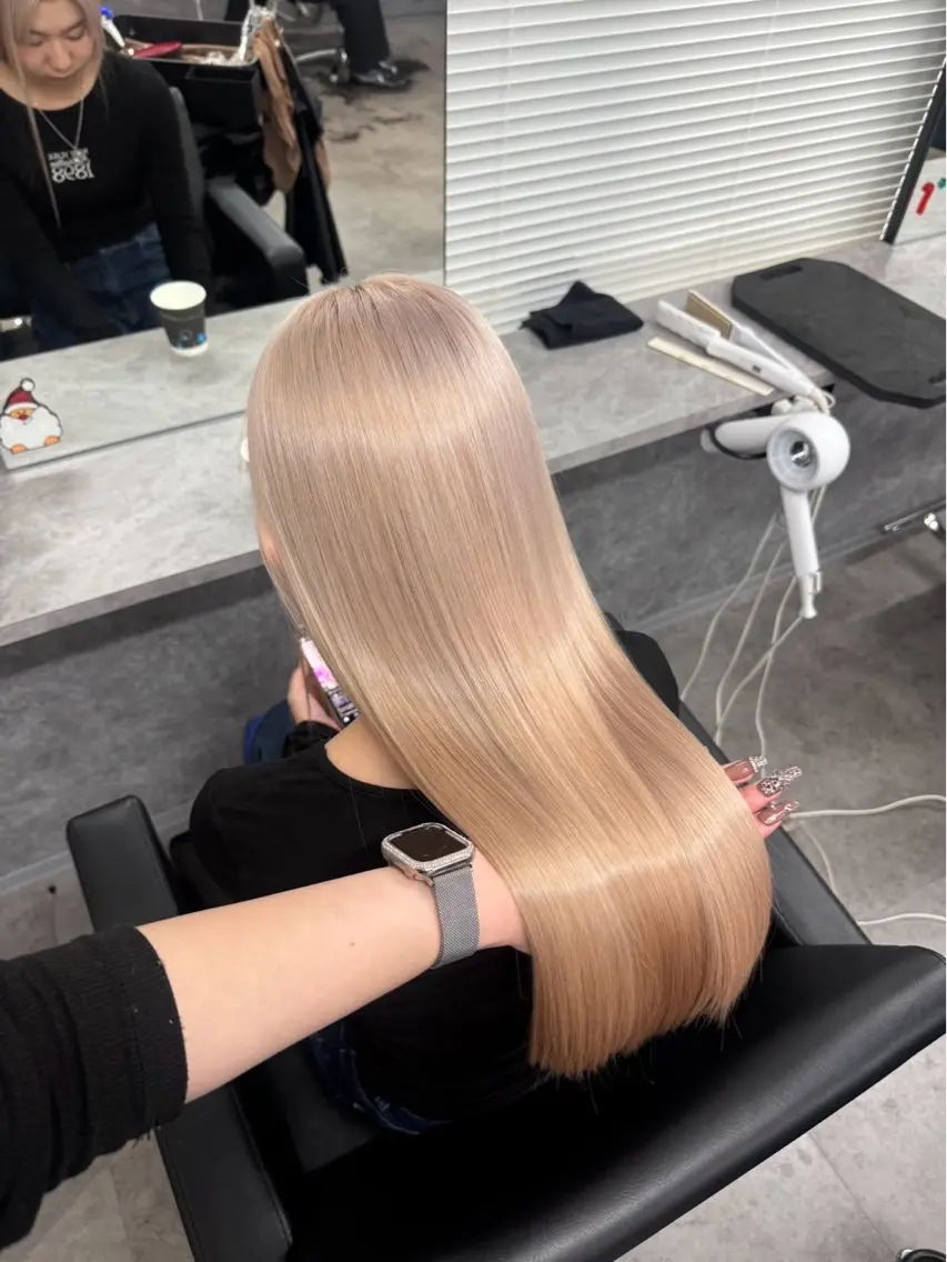 ロング カラー ピンク🎀/ベージ ュ🧸🥞/ユウキのヘアスタイル