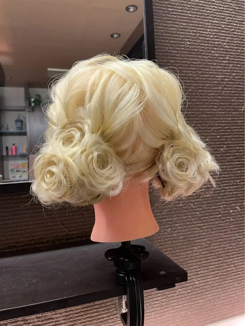 セミロング ヘアアレンジ セット&メイク RICK trickのヘアスタイル