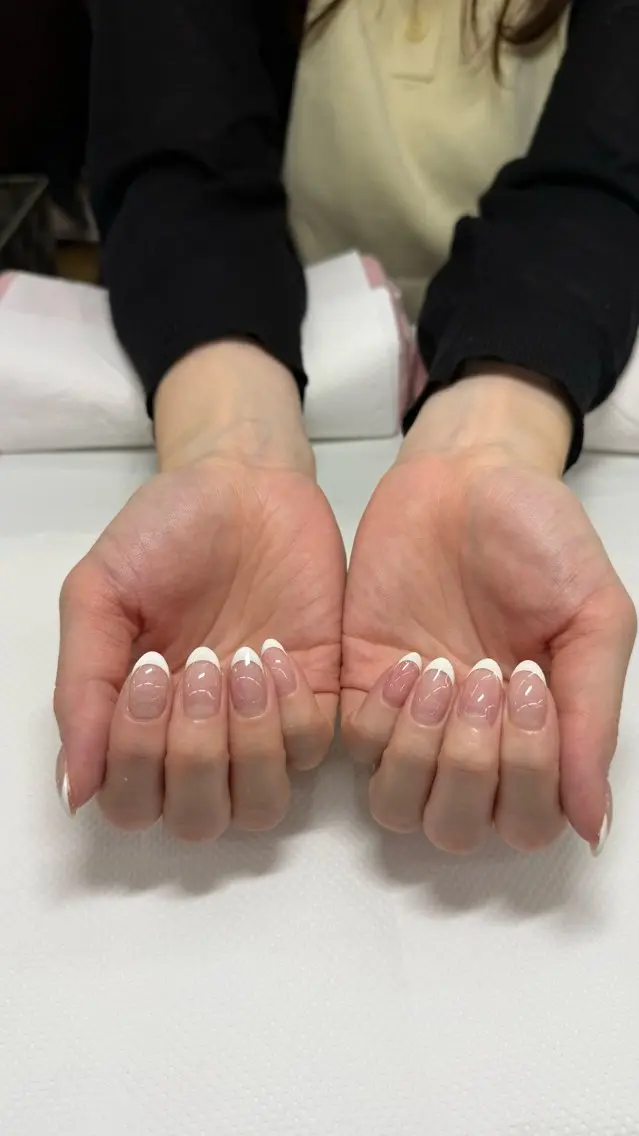 ネイル ハンドネイル 名越 彩花のネイルデザイン