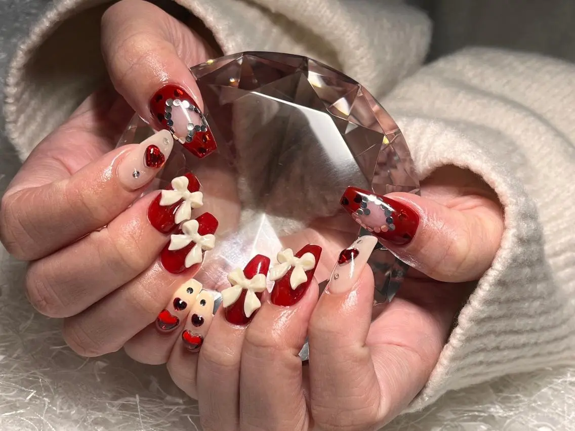 ネイル 長さ出し フレンチネイル ジェルネイル グラデーション 韓国ネイル ハンドネイル Nail&eye Belire 新宿のネイルデザイン
