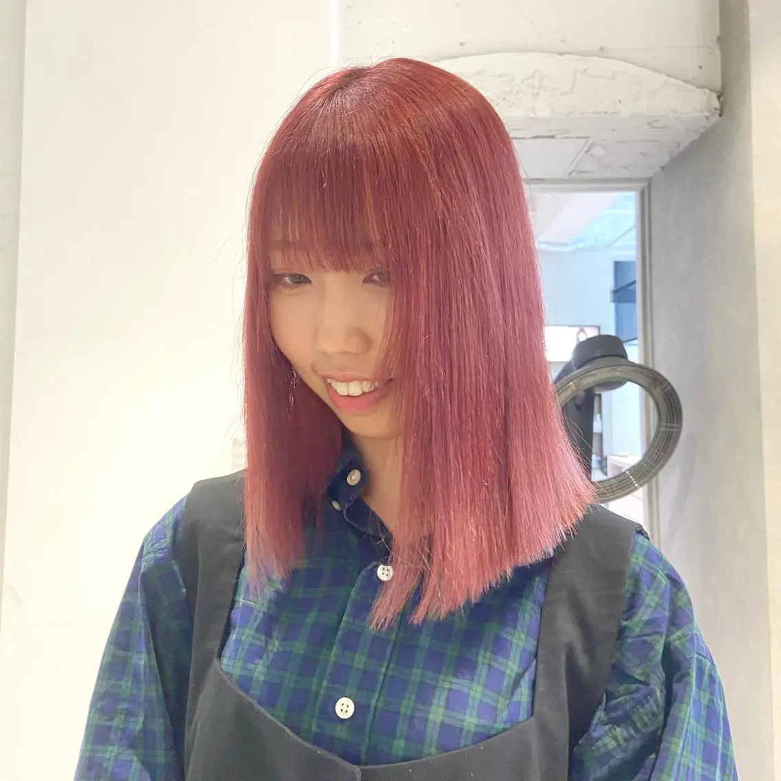 セミロング カット ヘアカラー 韓国ヘアメンズ・レデ ィース特化ミクのヘアスタイル