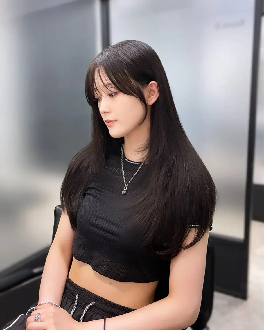 ロング 韓国風ヘア レイヤーカット カット トリートメント 韓国レイヤーカット 髪質改善▫️水野有真のヘアスタイル