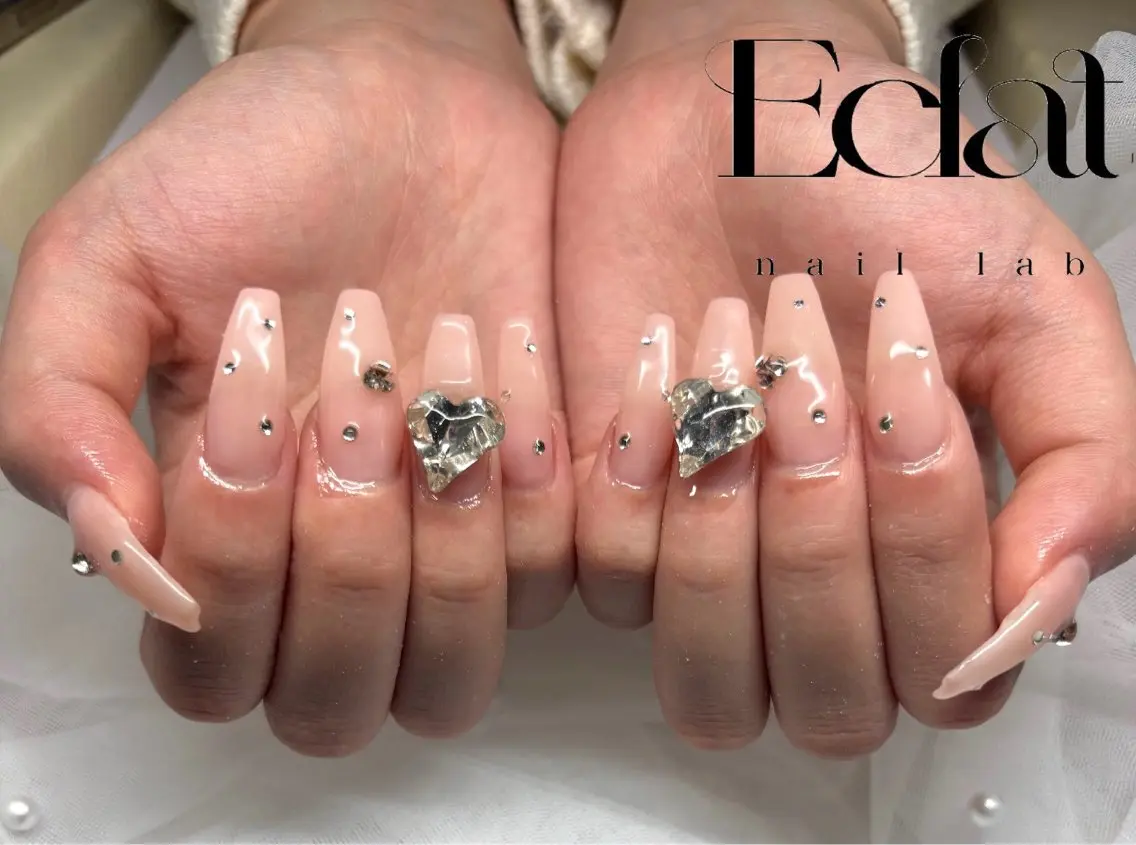 ネイル アートネイル 持ち込み ハンドネイル Eclat AIKAのネイルデザイン