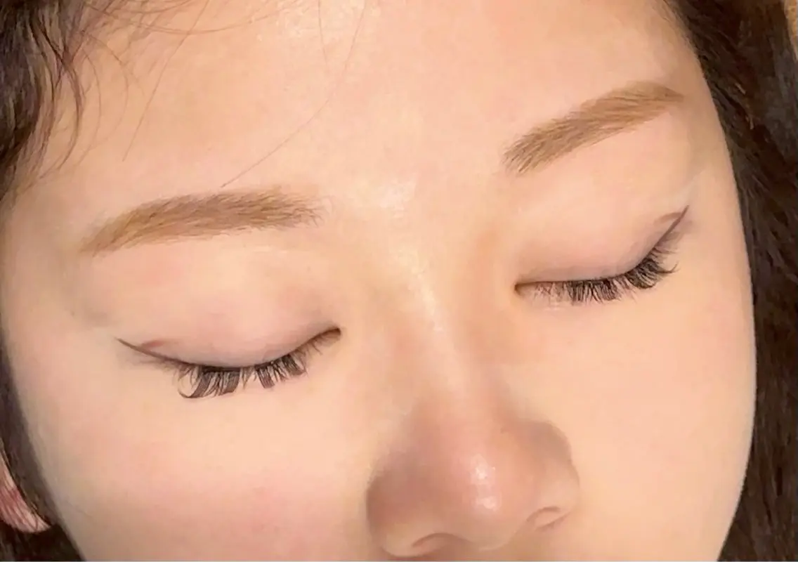 アイブロウ ワックス脱毛 眉カット MoNa 川上のマツエク・マツパデザイン