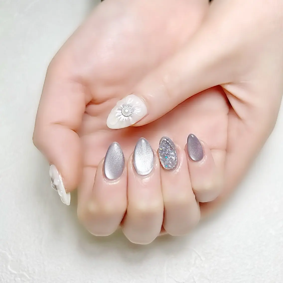 ネイル フラワーネイル マグネットネイル オフィスネイル ワンカラーネイル ぷっくりネイル rouse nail RISATOのネイルデザイン