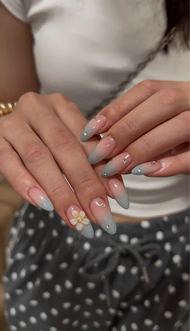 ネイル snazzy nail／aiのネイルデザイン