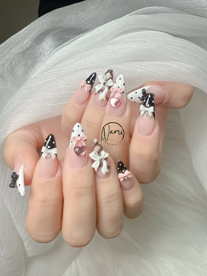 ネイル 長さ出し ガーリー 韓国ネイル ロングネイル 持ち込み Nami nail salonのネイルデザイン