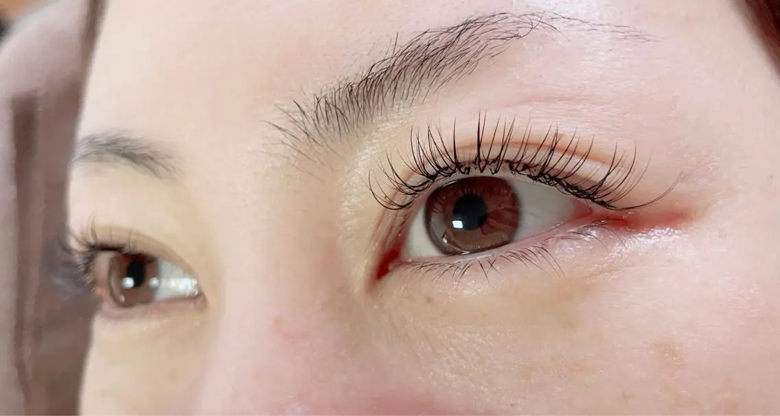 マツエク・マツパ ボリュームラッシュ An'z LASH (アンズラッシュ)の眉毛・アイブロウイメージ