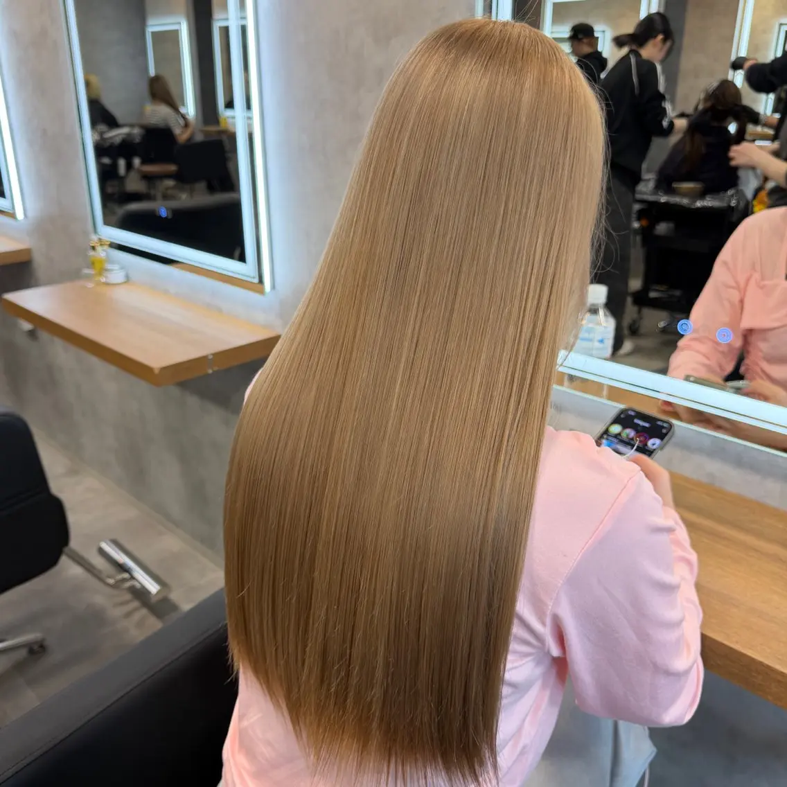 【🌟ハイトーンにしたい方🌟】トリプルカラー×髪質改善トリートメントの写真