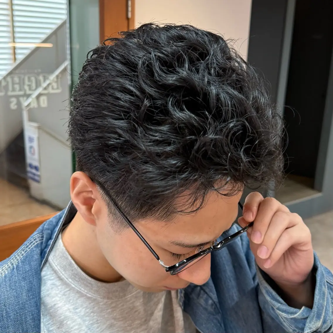 パーマ EIGHT 濱田響のヘアスタイル